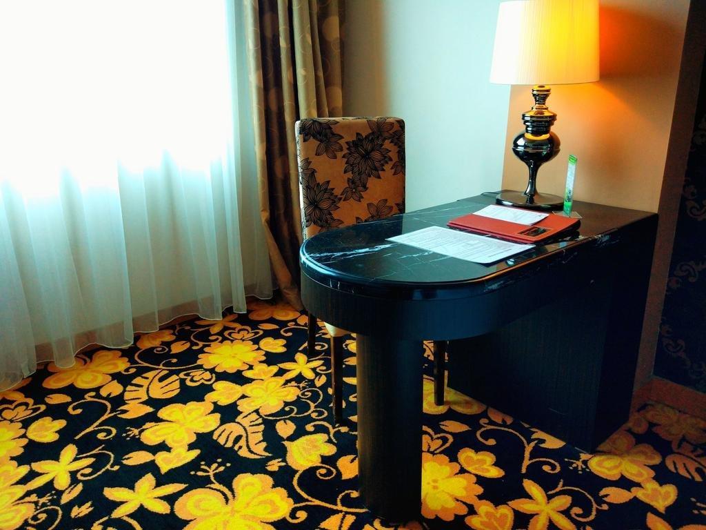 Grand Rocky Hotel Букиттинги Экстерьер фото