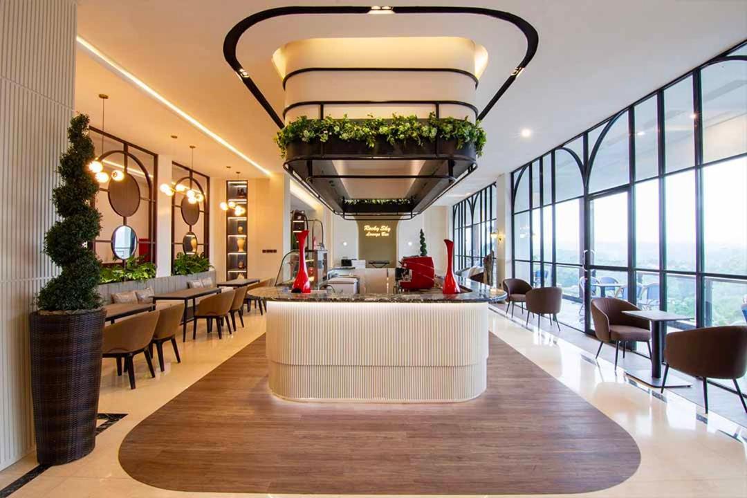 Grand Rocky Hotel Букиттинги Экстерьер фото